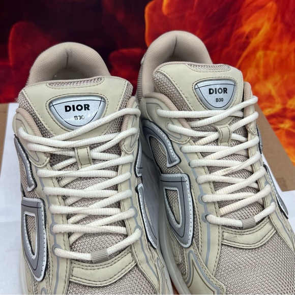 Dior b30 reflective sneaker ‘cream’ Sz- 9M/42EU - Picture 8 of 11